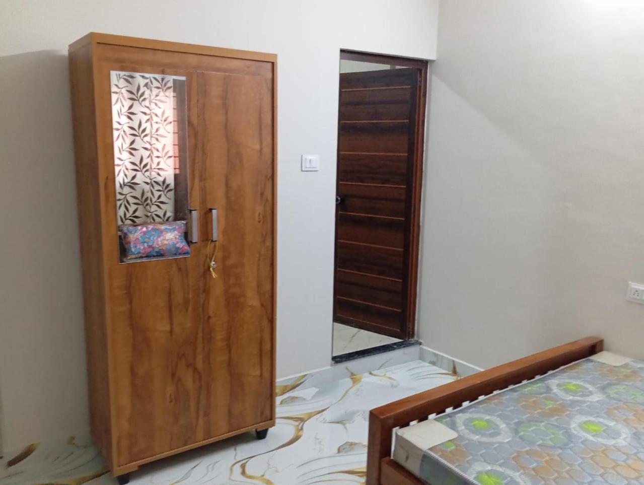 The Bunkhouse Lodge & Hostel Kochi Exterior photo